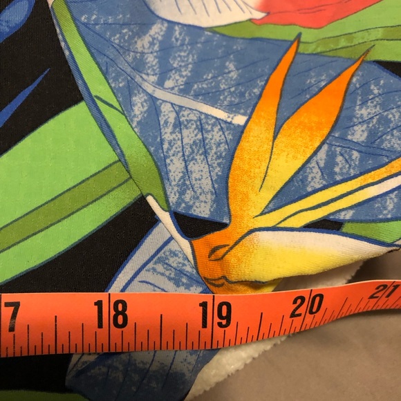 Floral Short Sleeve IBKUL Shirt - Black Multicolor - Picture 6 of 8